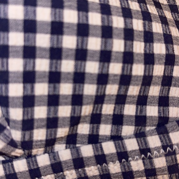 Aerie ruffled bikini set - Picture 3 of 3